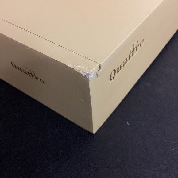 Aging Room - Connecticut - Quattro Vibrato - Empty Cigar Box -Beige -Collectible - Picture 8 of 8